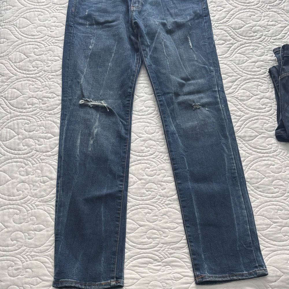 Gap Men's Straight Fit Distressed Jeans - Dark Blue